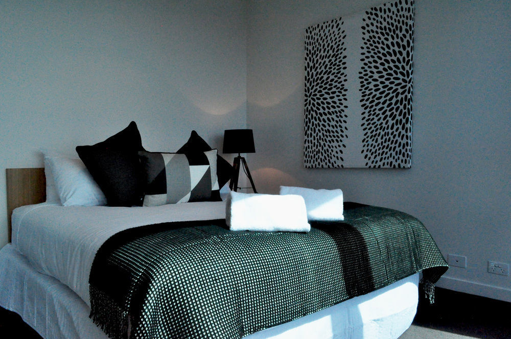 Serviced Apartments Melbourne - Platinum Мельбурн Екстер'єр фото