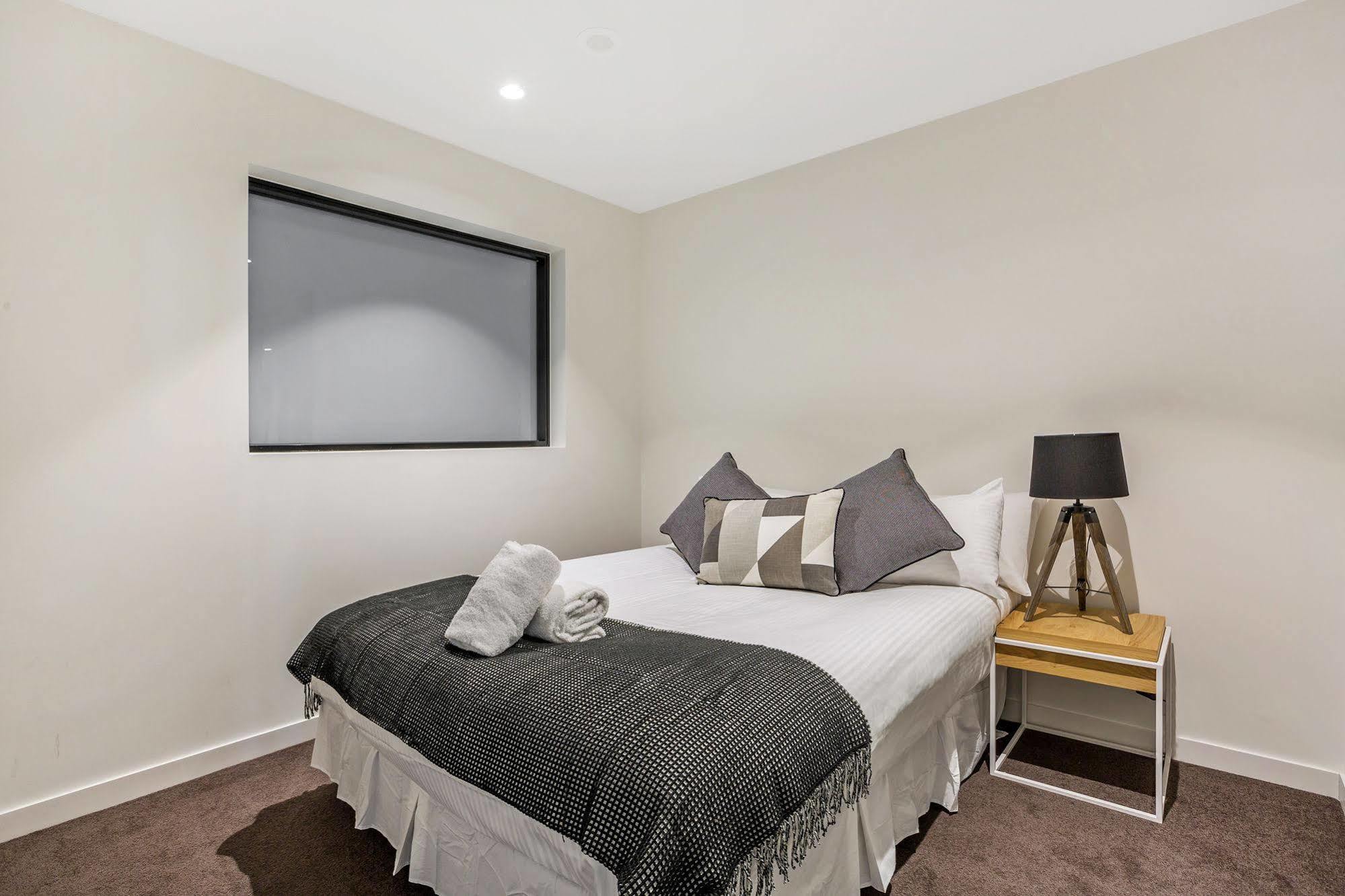 Serviced Apartments Melbourne - Platinum Мельбурн Екстер'єр фото